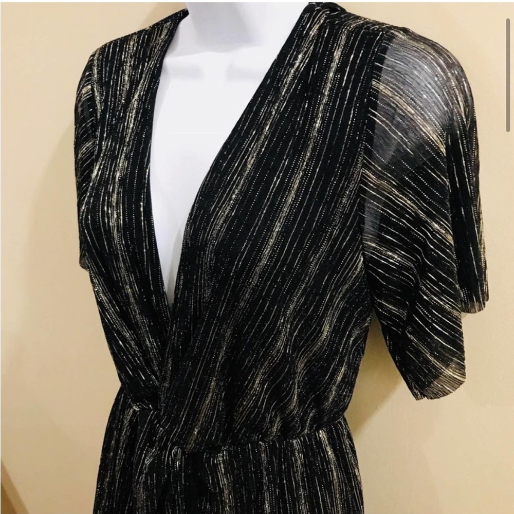 Nordstrom All in Favor Dolman Plisse Midi Dress - Picture 4 of 10